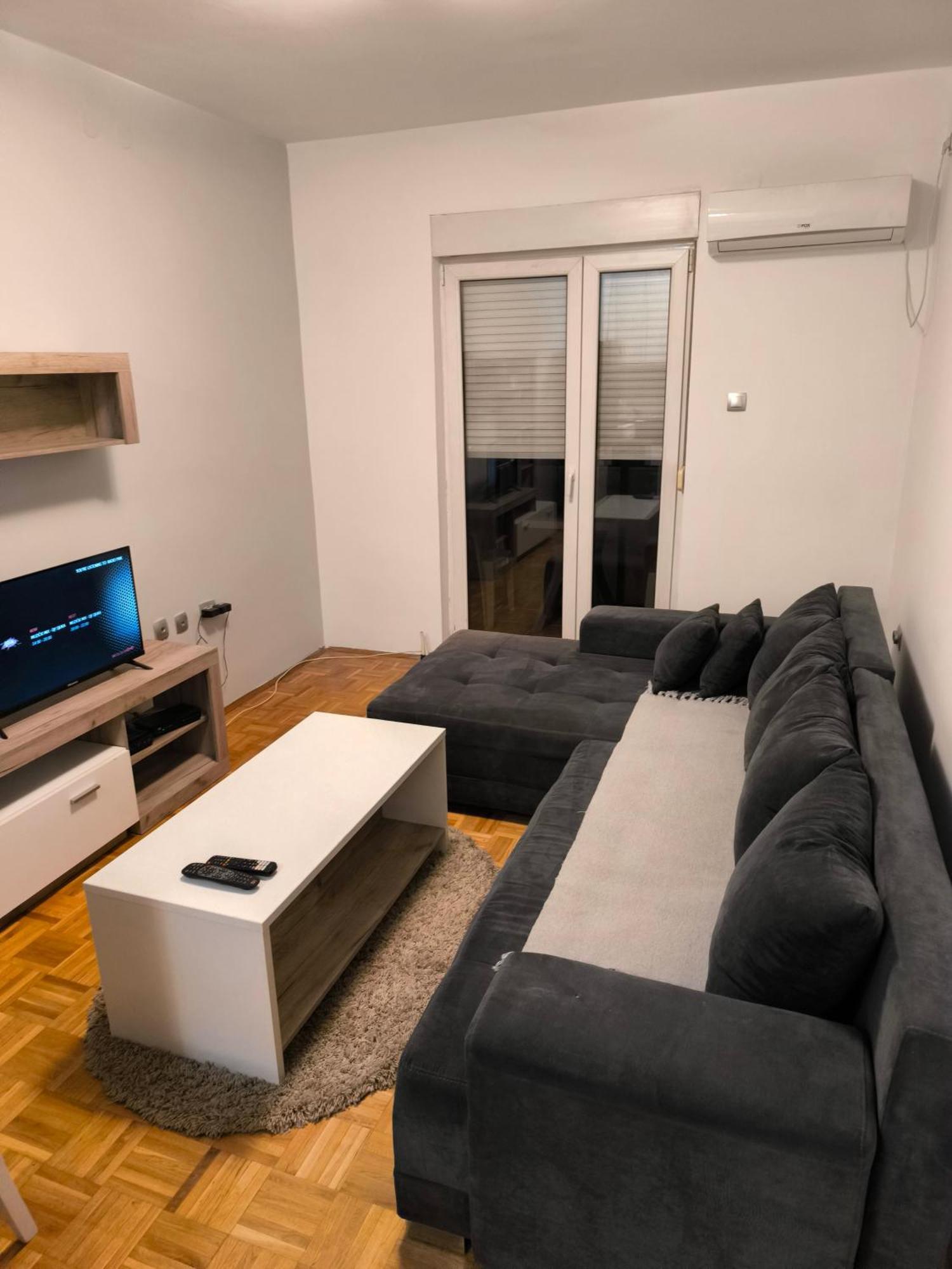 Apartment Oaza Mira + Free Parking