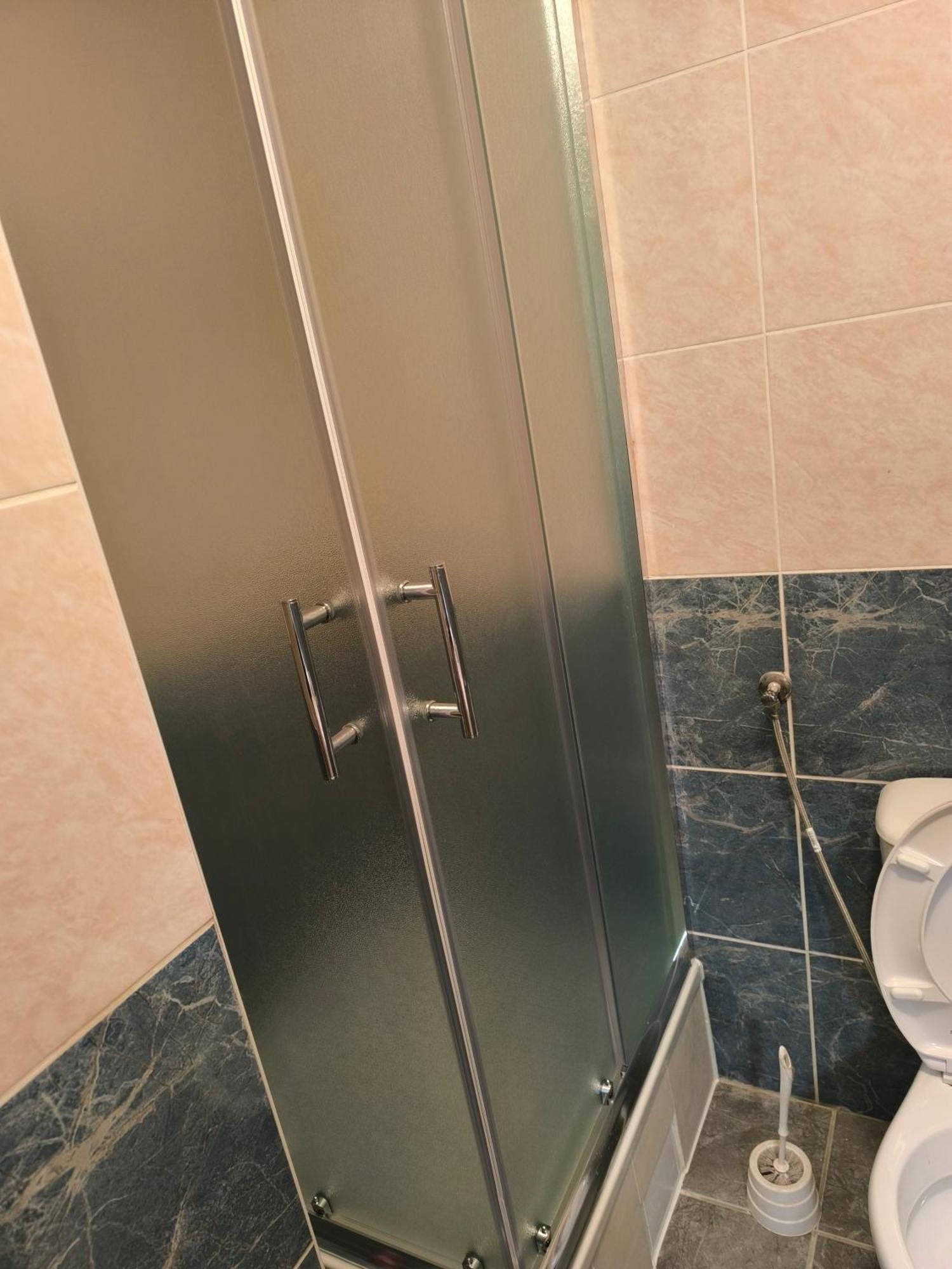 Oaza Mira + Free Parking Apartment Novi Sad